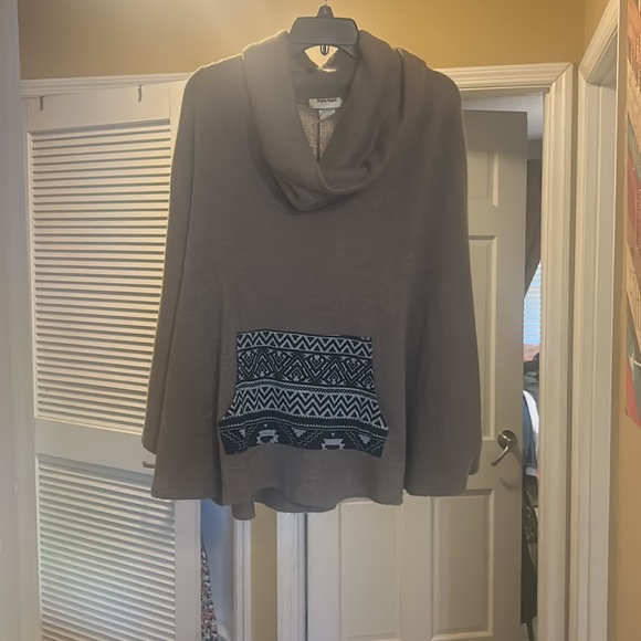 Poncho/ cowl neck sweater. Defined, but loose arms and turtle neck style. - Picture 1 of 3